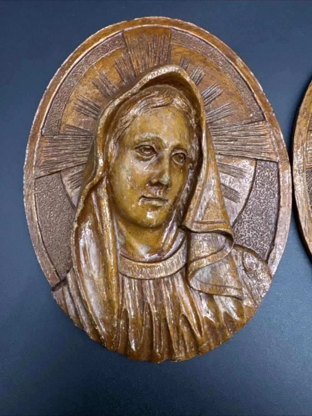Vintage MCM Genuine Burwood 3D Jesus Mary Religous Gallery Wall Plaque Set Oval